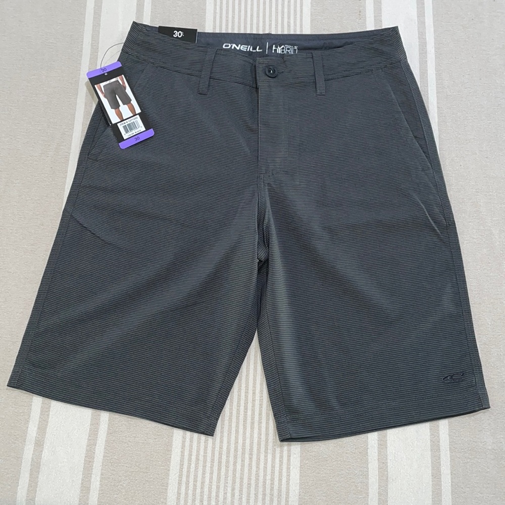 NWT O’Neill hybrid shorts in dark grey. Men 30. Classic skater and street style! - Picture 1 of 10